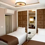 Arpezos ホテル